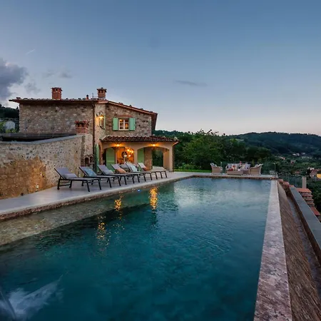 Villa Grema, A With Infinity Pool *